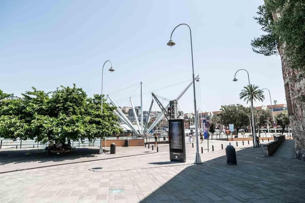A Mae Riva - La Tua Casa Al Porto Antico Apartment Генуа Екстериор снимка